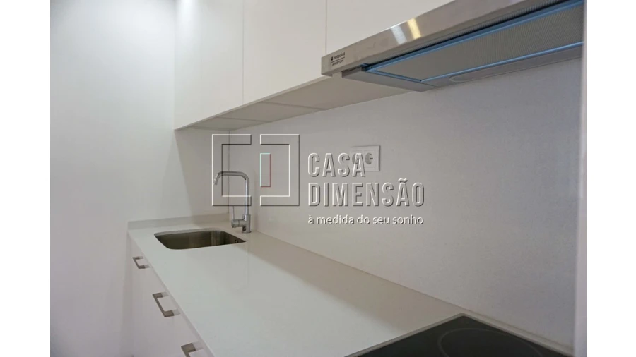 Apartamento T1 para Venda em Misericórdia Foto 8