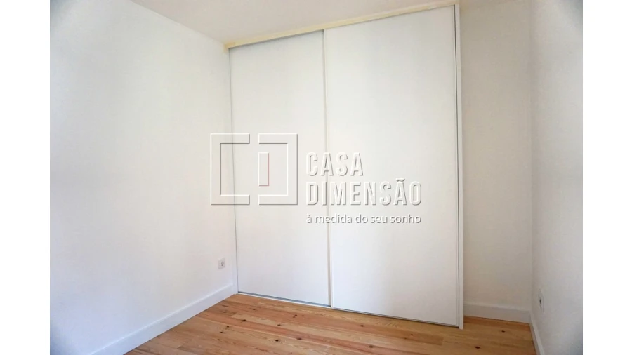 Apartamento T1 para Venda em Misericórdia Foto 15