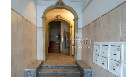 Apartamento T3 para Venda em Penha de França