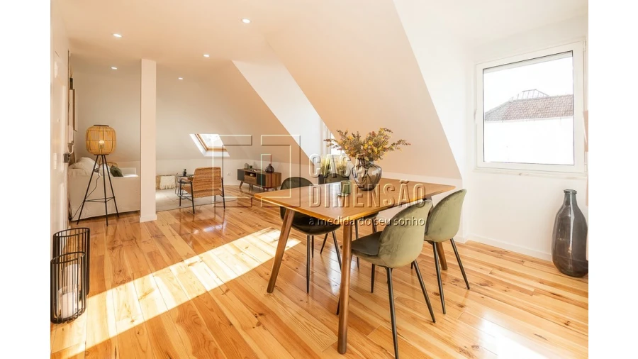 Apartamento T3 para Venda em Penha de França Foto 2
