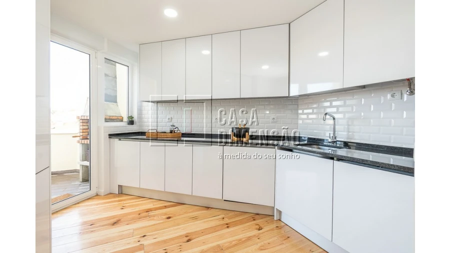 Apartamento T3 para Venda em Penha de França Foto 8