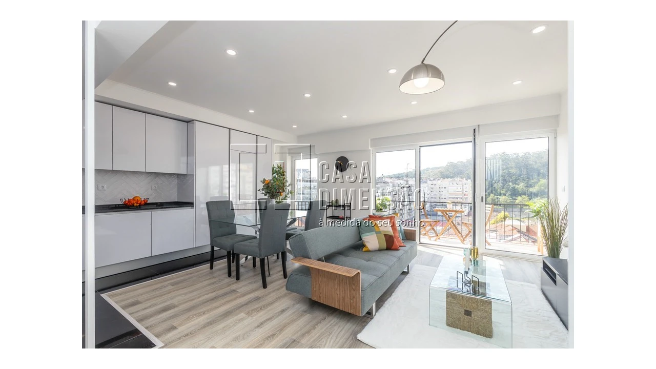 Apartamento T3 para Venda em Benfica Foto 4