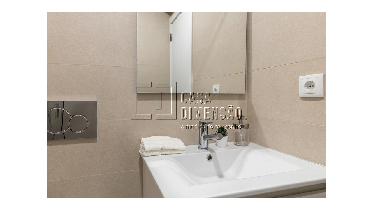 Apartamento T3 para Venda em Benfica Foto 22