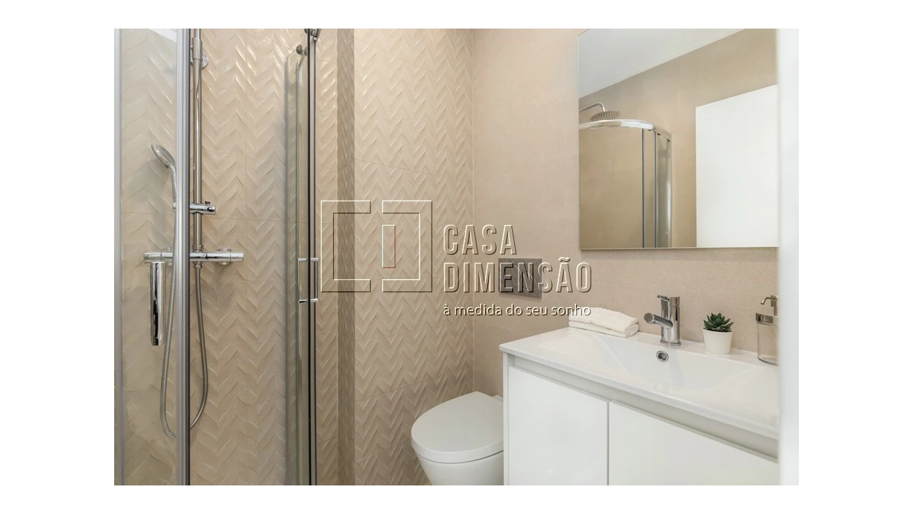 Apartamento T3 para Venda em Benfica Foto 23