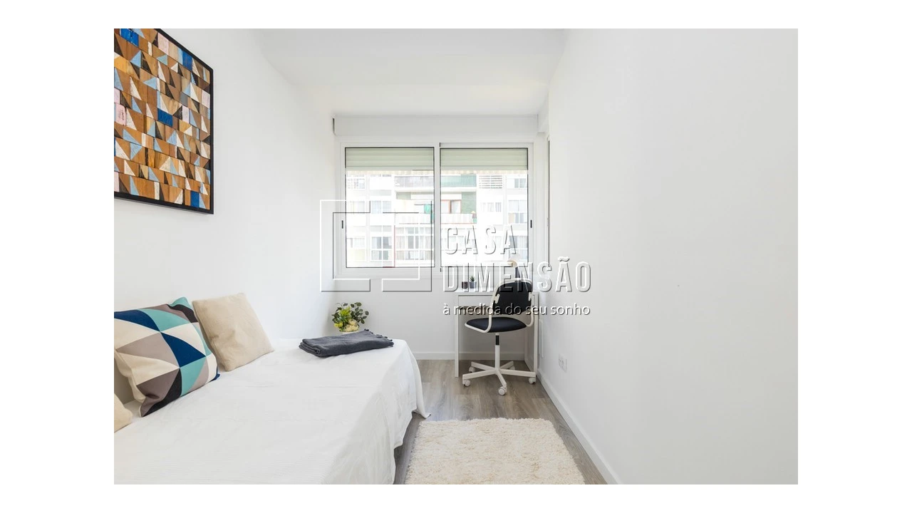 Apartamento T3 para Venda em Benfica Foto 24