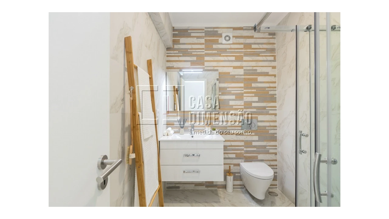 Apartamento T3 para Venda em Benfica Foto 34