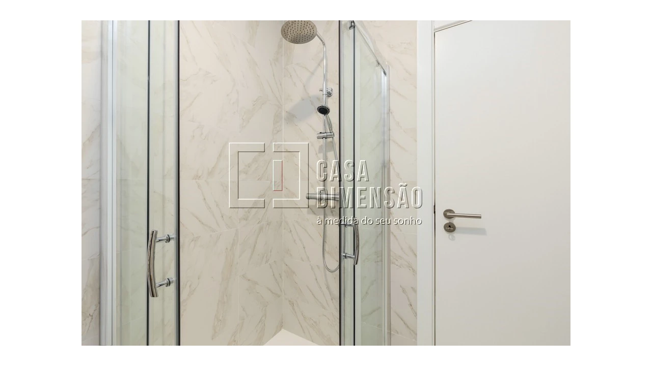Apartamento T3 para Venda em Benfica Foto 35