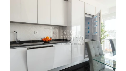 Apartamento T3 para Venda em Benfica
