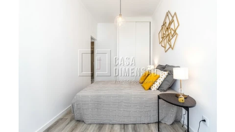 Apartamento T3 para Venda em Benfica