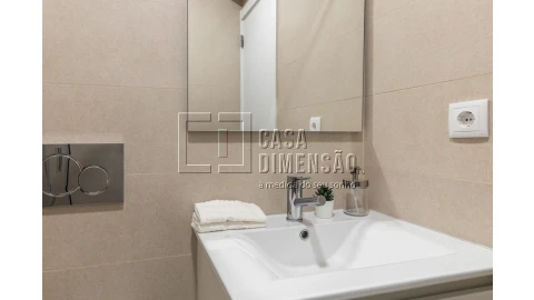 Apartamento T3 para Venda em Benfica