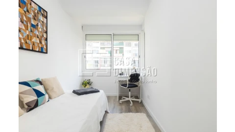 Apartamento T3 para Venda em Benfica