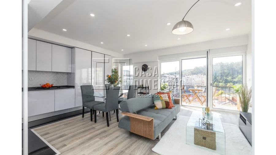 Apartamento T3 para Venda em Benfica Foto 4