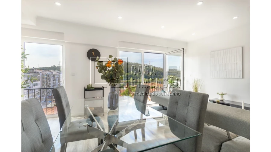 Apartamento T3 para Venda em Benfica Foto 5