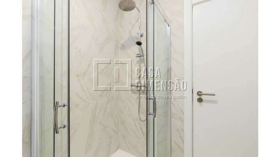 Apartamento T3 para Venda em Benfica Foto 35