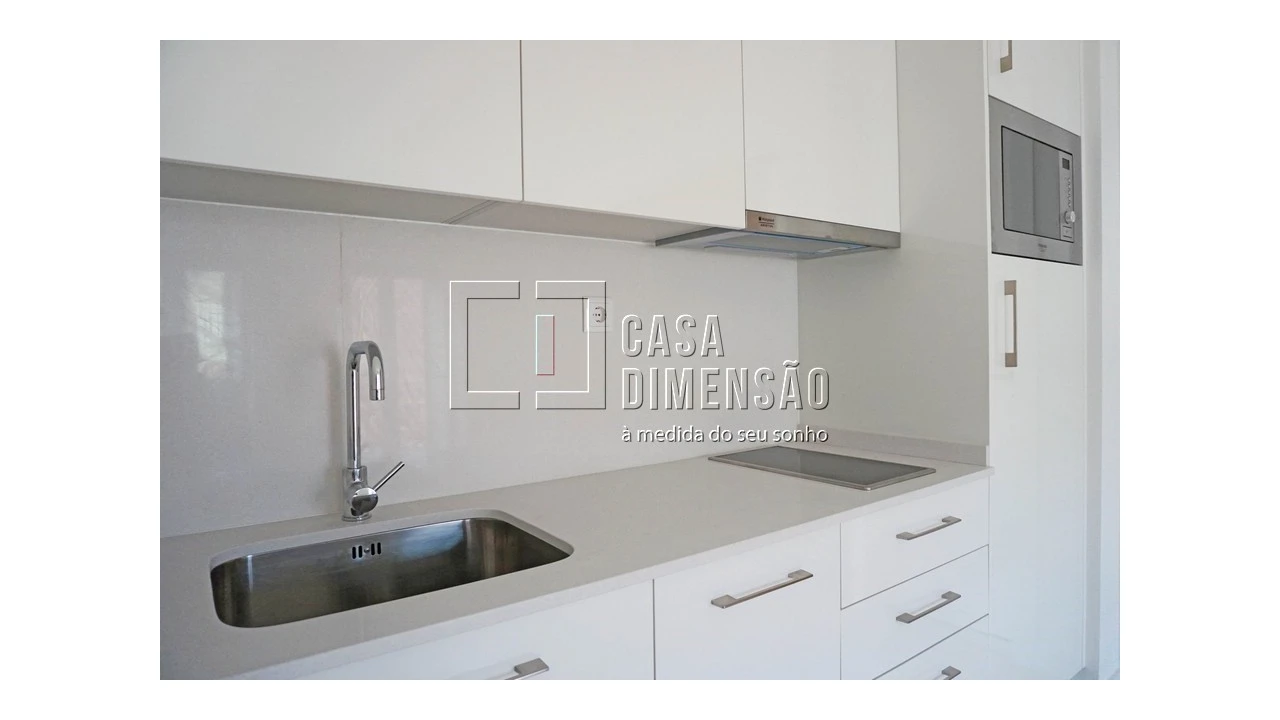 Apartamento T1 para Venda em Misericórdia Foto 9