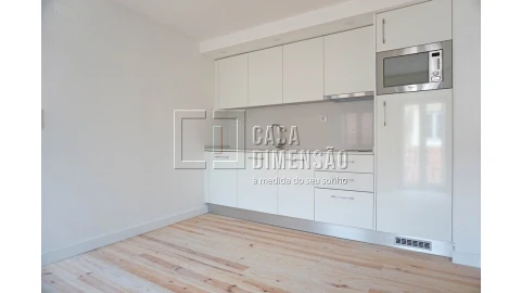 Apartamento T1 para Venda em Misericórdia