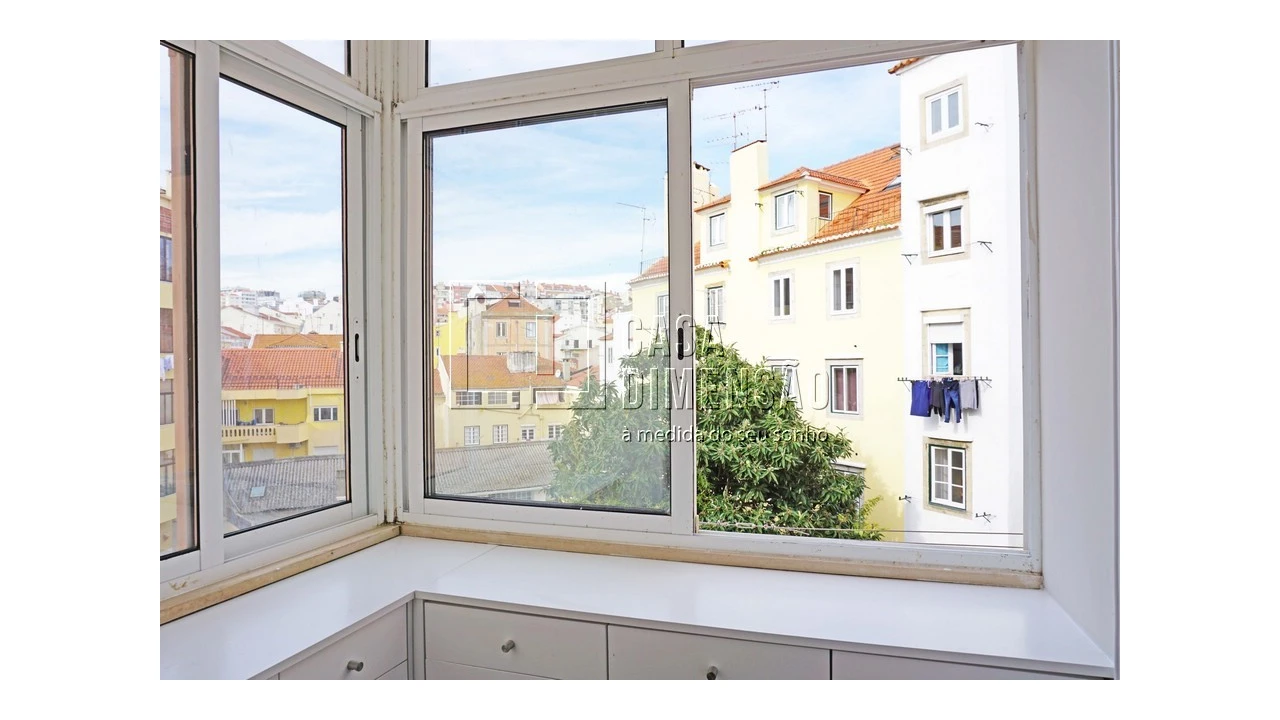 Apartamento T2 para Venda em Misericórdia Foto 15
