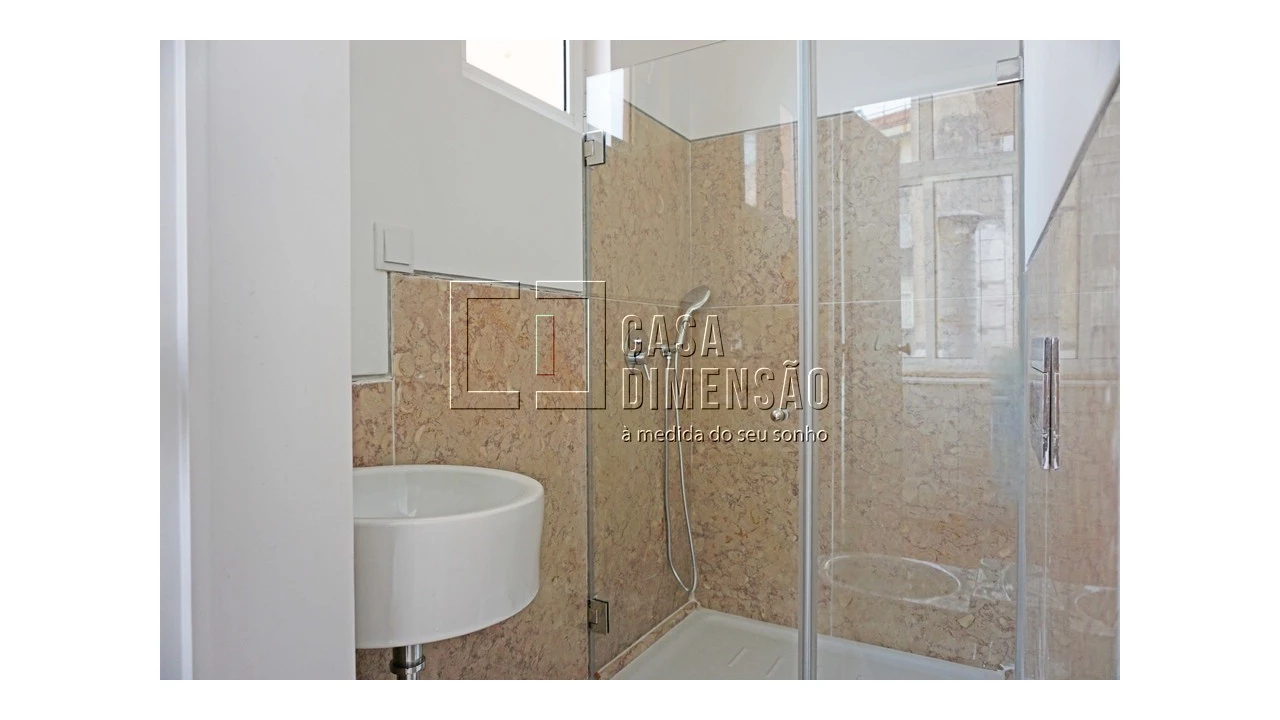 Apartamento T2 para Venda em Misericórdia Foto 17