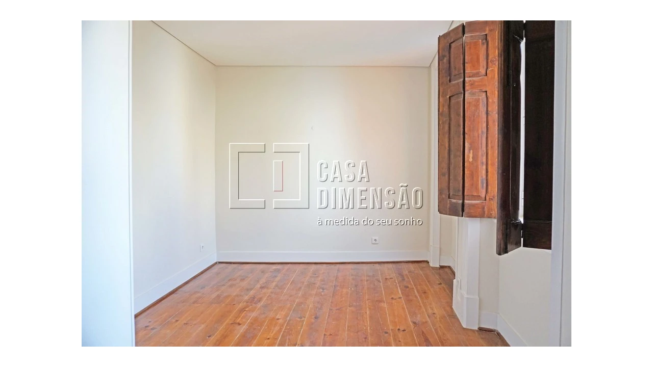 Apartamento T2 para Venda em Misericórdia Foto 20