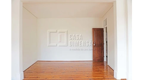Apartamento T2 para Venda em Misericórdia