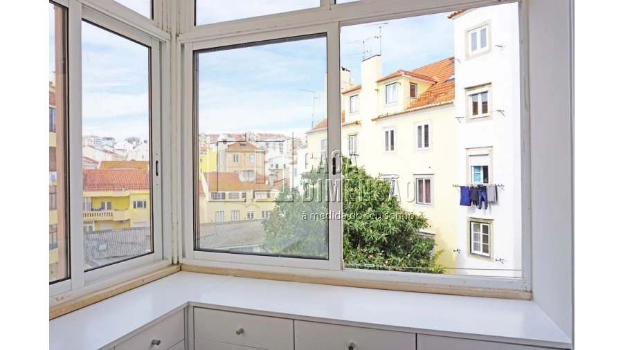 Apartamento T2 para Venda em Misericórdia Foto 15