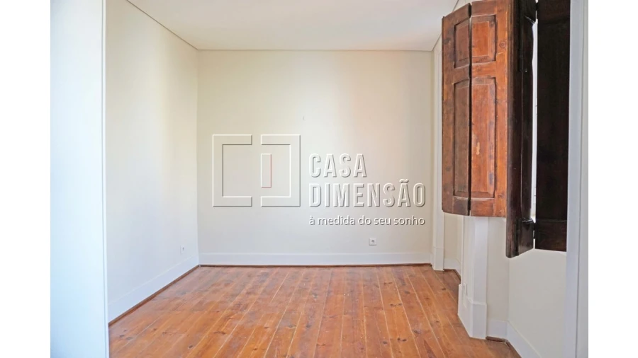 Apartamento T2 para Venda em Misericórdia Foto 20