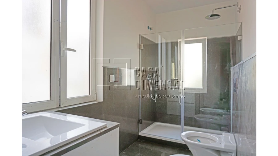 Apartamento T2 para Venda em Misericórdia Foto 24