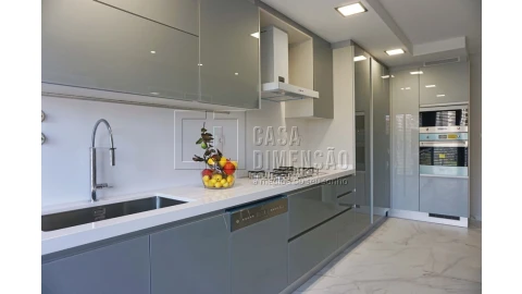 Apartamento T3 para Venda em Oeiras e São Julião da Barra, Paço de Arcos e Caxias