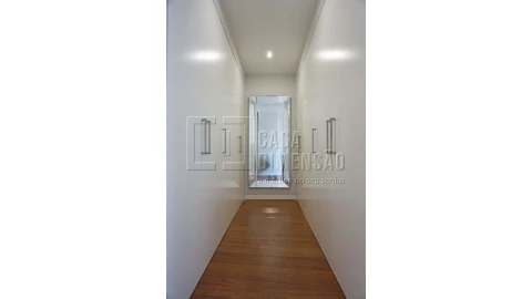 Apartamento T3 para Venda em Oeiras e São Julião da Barra, Paço de Arcos e Caxias