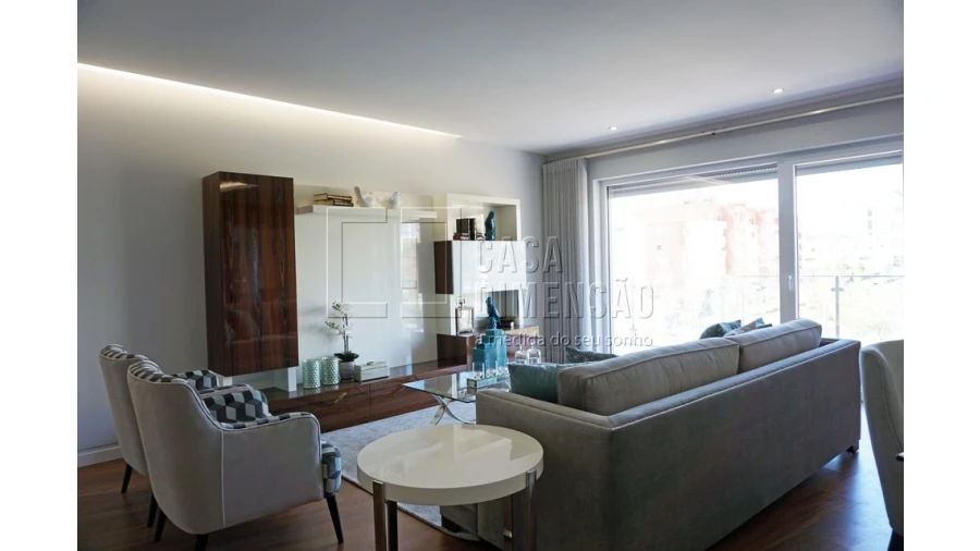 Apartamento T3 para Venda em Oeiras e São Julião da Barra, Paço de Arcos e Caxias Foto 7
