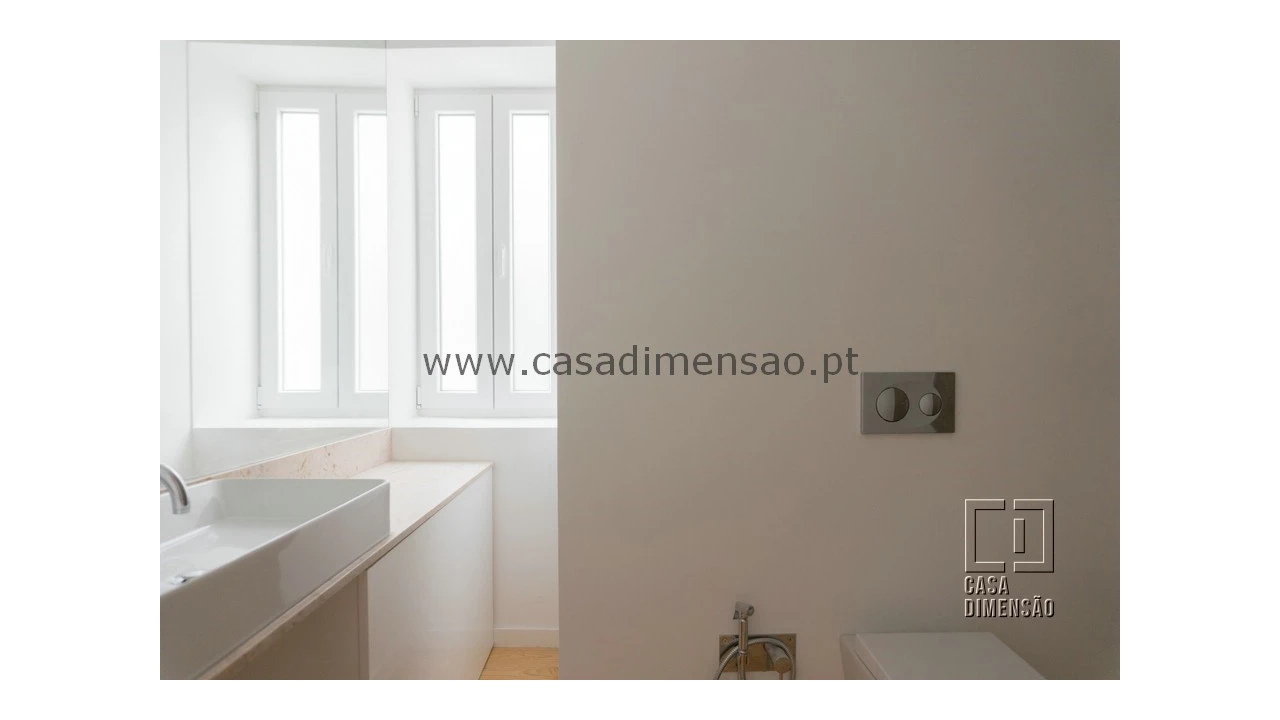Apartamento T1 para Venda em Ajuda Foto 14
