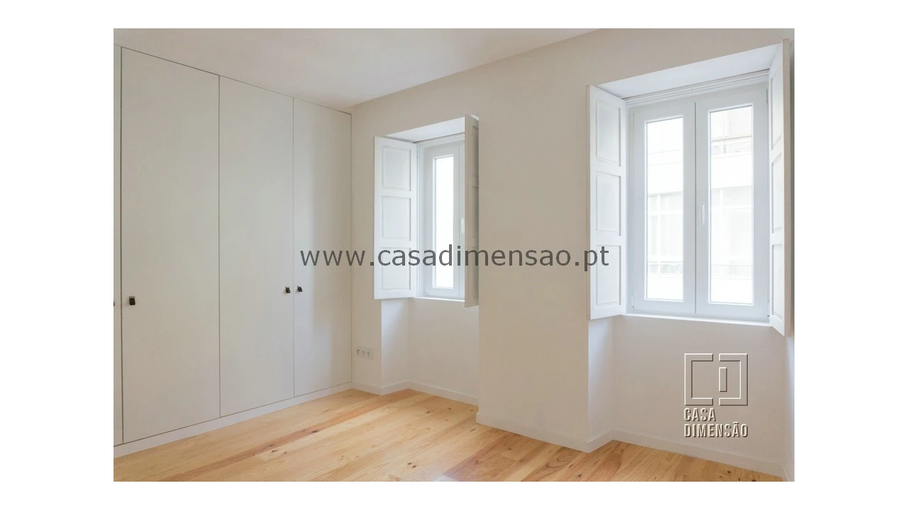 Apartamento T1 para Venda em Ajuda Foto 18