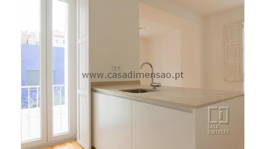 Apartamento T1 para Venda em Ajuda Foto 12