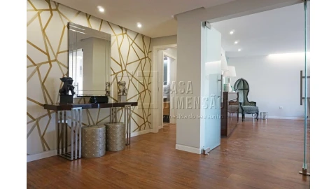 Apartamento T4 para Venda em Oeiras e São Julião da Barra, Paço de Arcos e Caxias