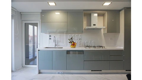 Apartamento T4 para Venda em Oeiras e São Julião da Barra, Paço de Arcos e Caxias