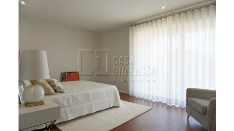 Apartamento T4 para Venda em Oeiras e São Julião da Barra, Paço de Arcos e Caxias
