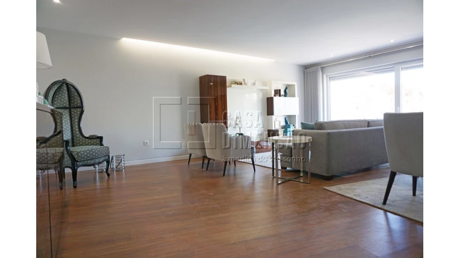 Apartamento T4 para Venda em Oeiras e São Julião da Barra, Paço de Arcos e Caxias Foto 6