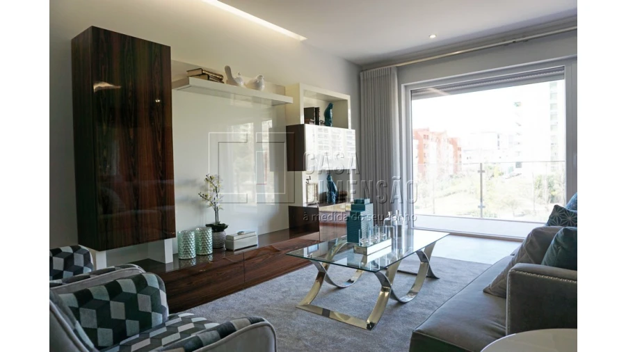 Apartamento T4 para Venda em Oeiras e São Julião da Barra, Paço de Arcos e Caxias Foto 9