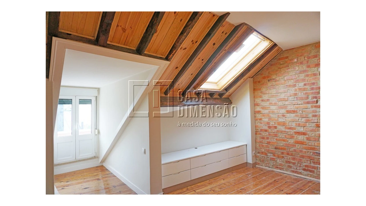 Apartamento T1 para Venda em Misericórdia Foto 5