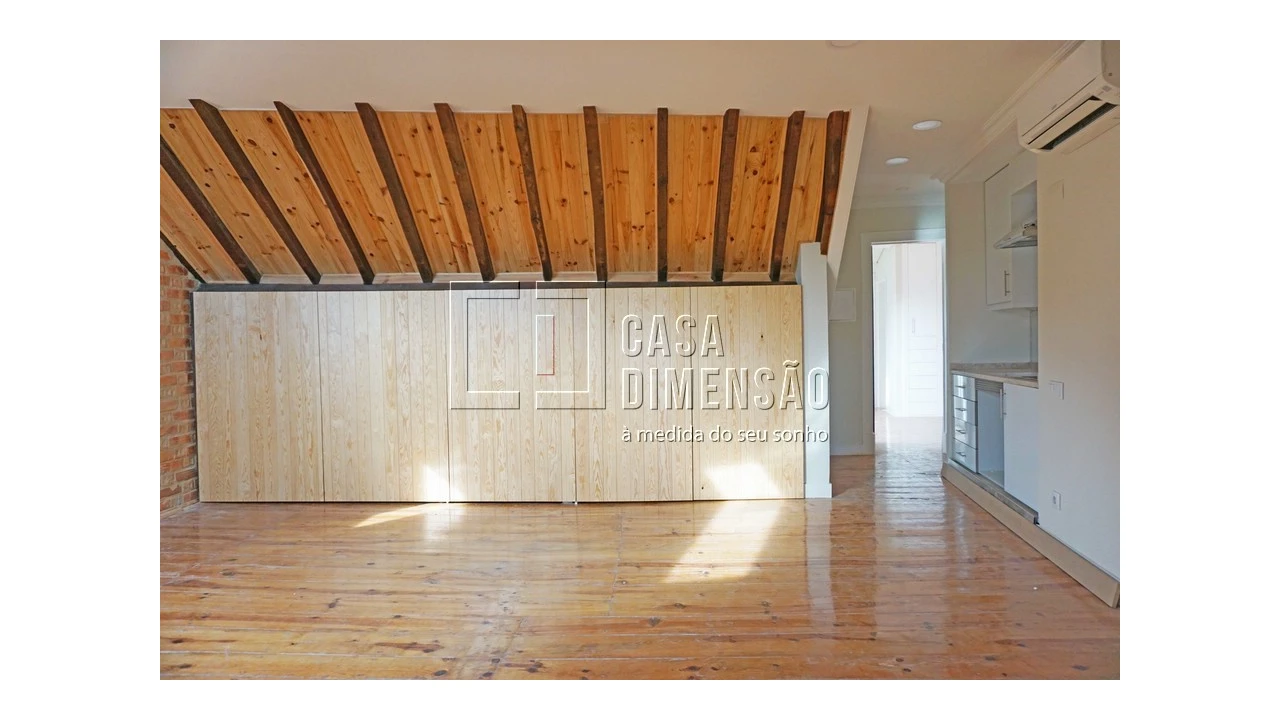 Apartamento T1 para Venda em Misericórdia Foto 8