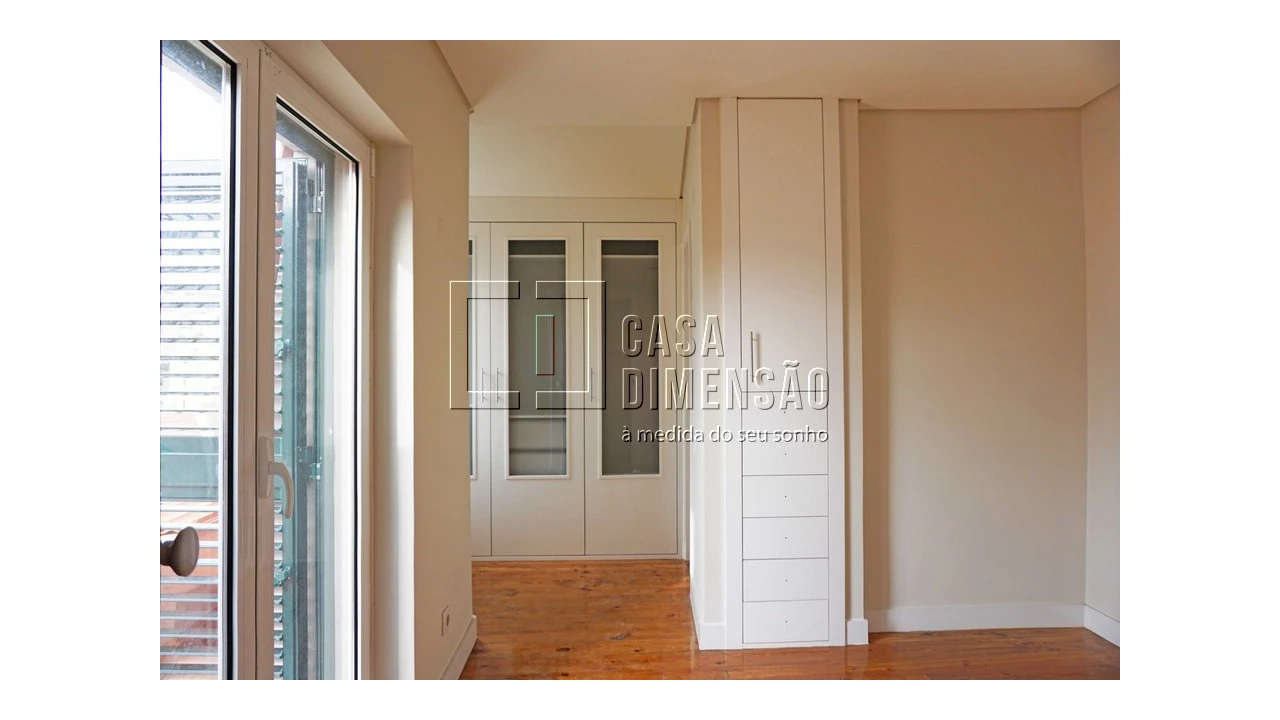 Apartamento T1 para Venda em Misericórdia Foto 12