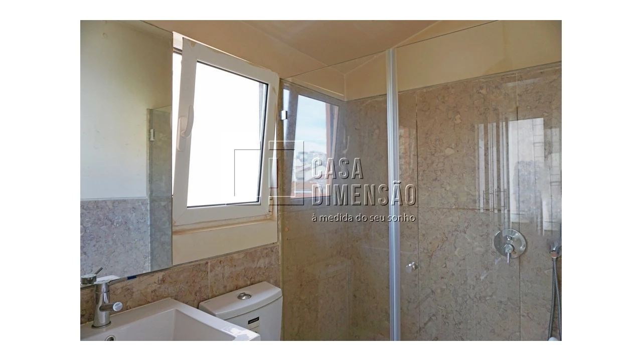 Apartamento T1 para Venda em Misericórdia Foto 15