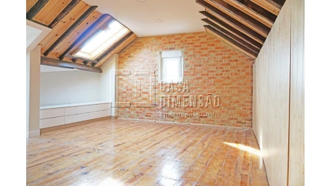 Apartamento T1 para Venda em Misericórdia