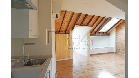 Apartamento T1 para Venda em Misericórdia