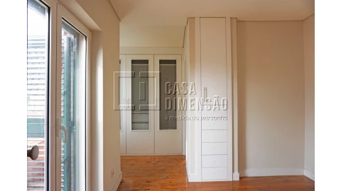 Apartamento T1 para Venda em Misericórdia
