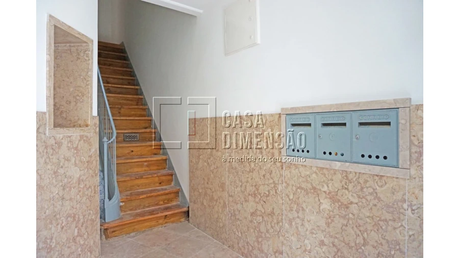 Apartamento T1 para Venda em Misericórdia Foto 20