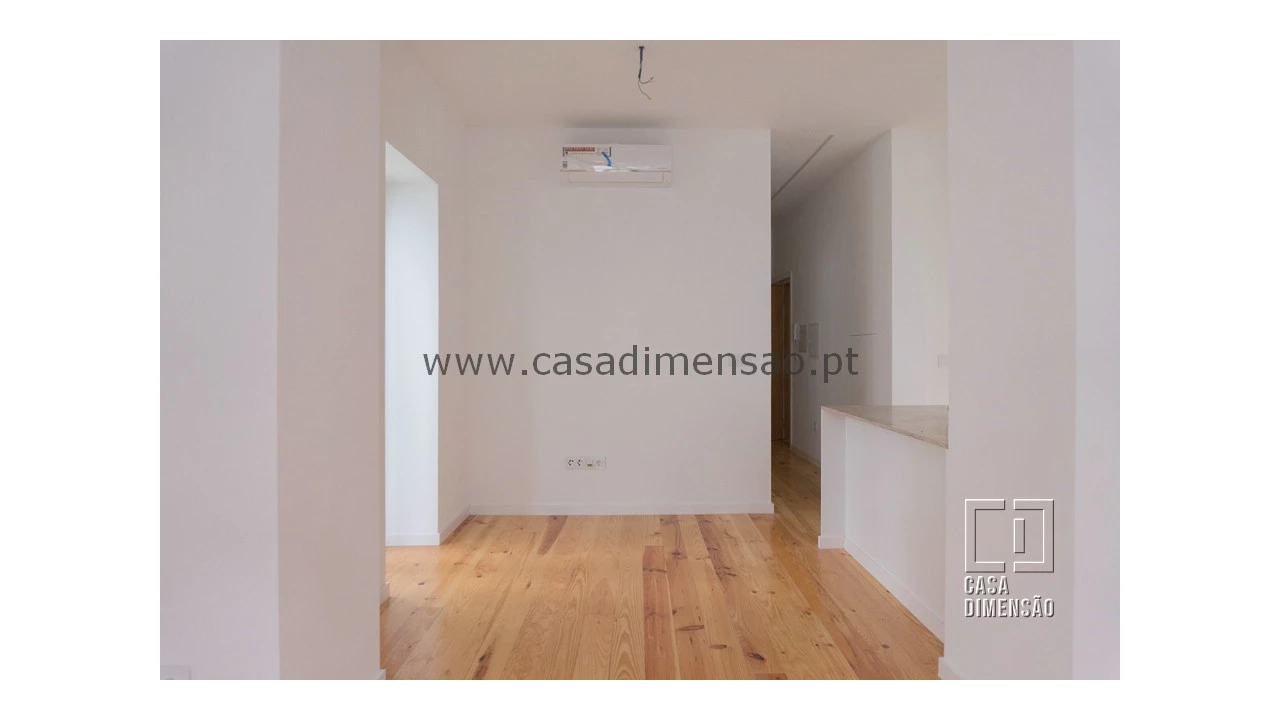 Apartamento T1 para Venda em Ajuda Foto 9