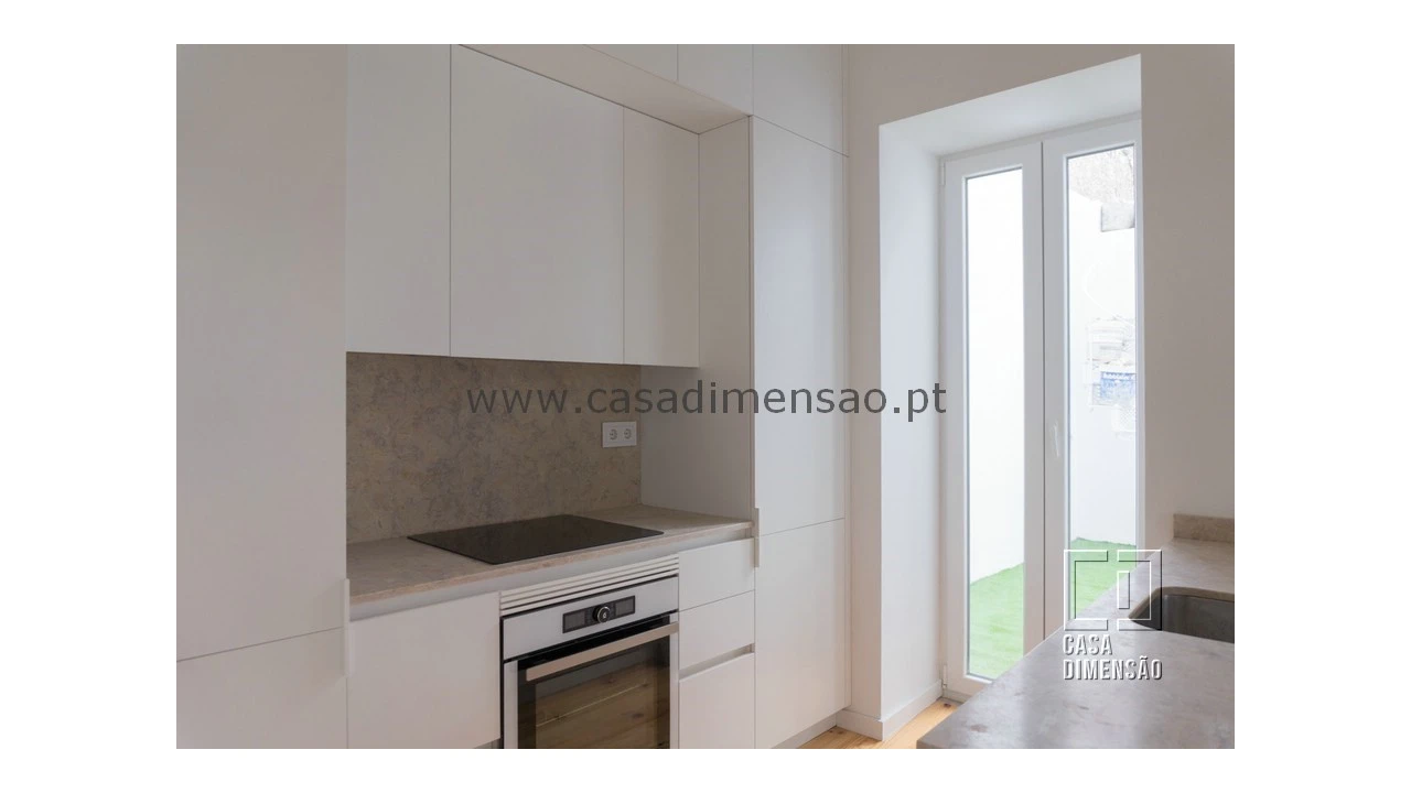 Apartamento T1 para Venda em Ajuda Foto 11