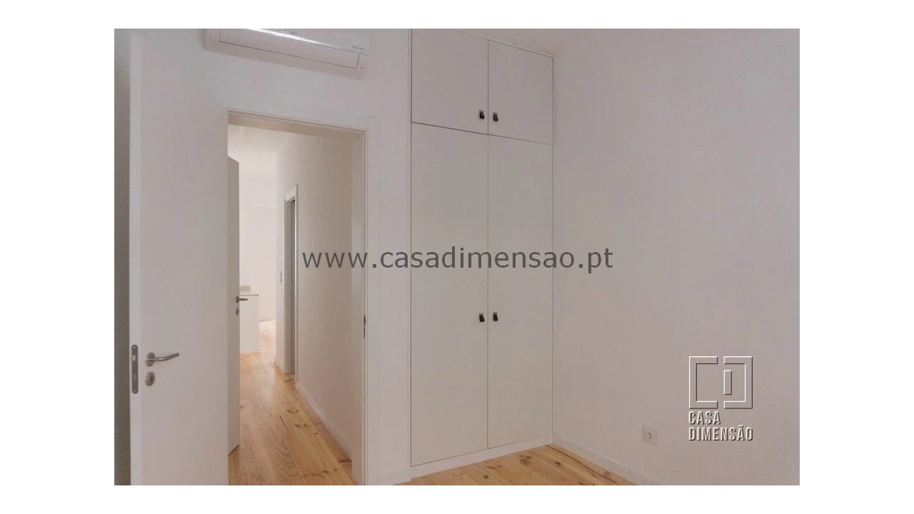 Apartamento T1 para Venda em Ajuda Foto 18