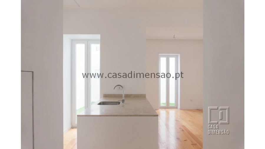 Apartamento T1 para Venda em Ajuda Foto 3